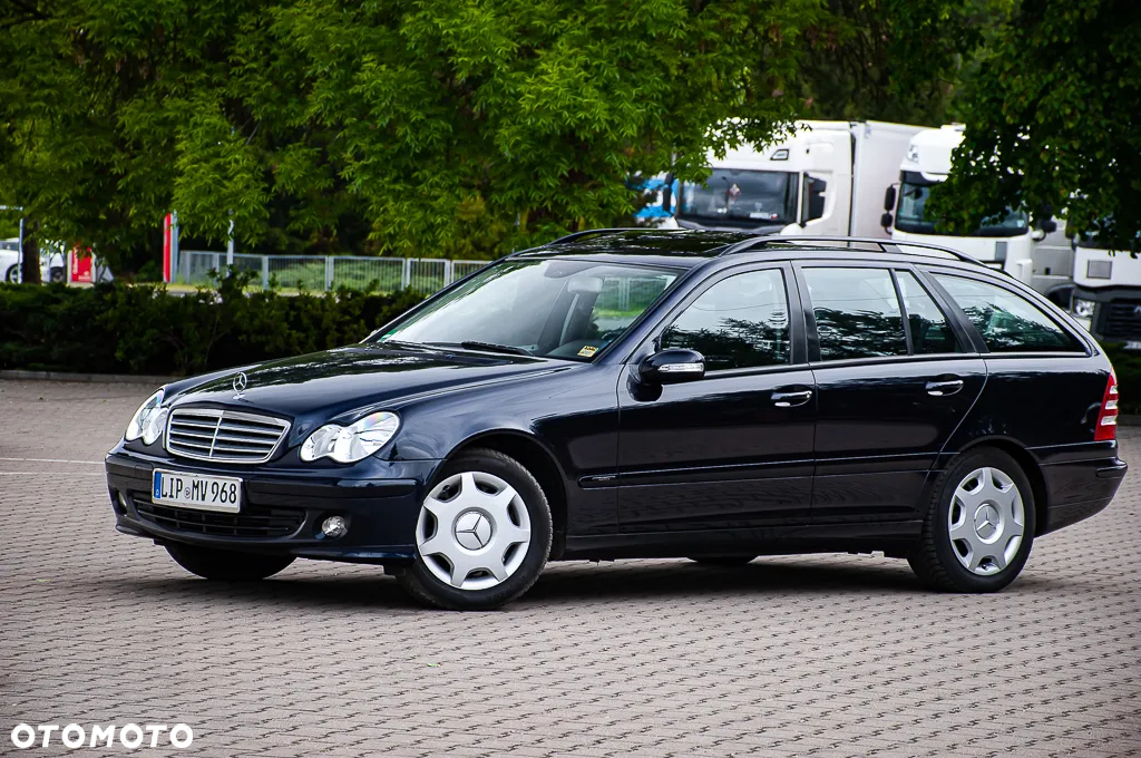 Mercedes-Benz Klasa C 180 T Kompressor Avantgarde - 16