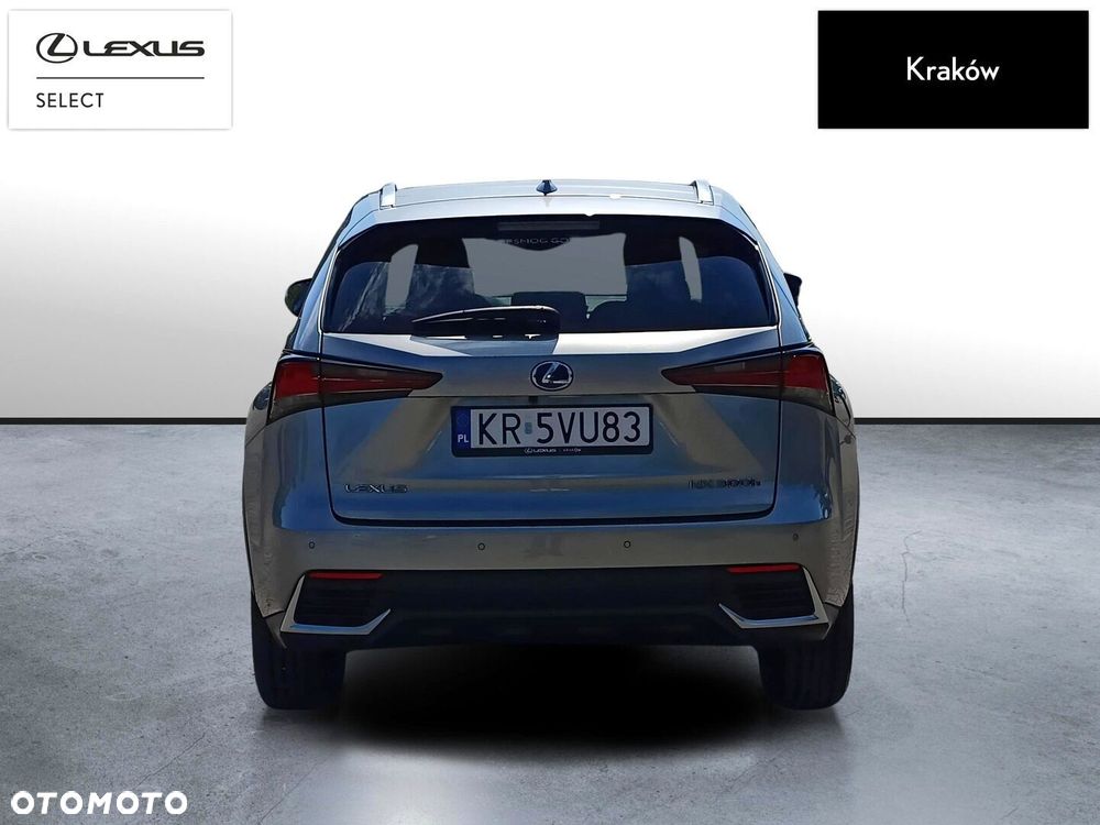 Lexus NX 300h F Impression AWD - 4