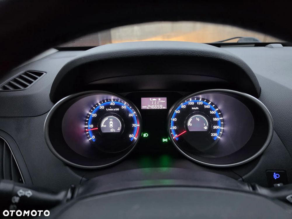 Hyundai ix35 2.0 GDI Premium 2WD - 34