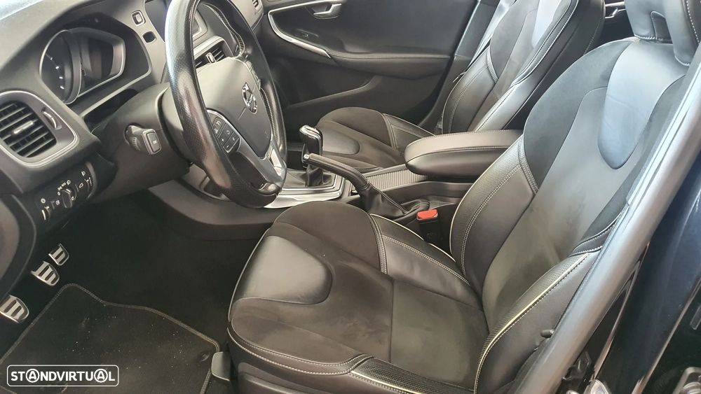 Volvo V40 2.0 D2 R-Design - 5