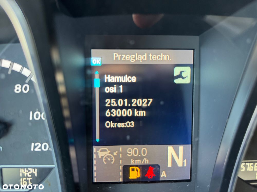 Mercedes-Benz Actros - 33