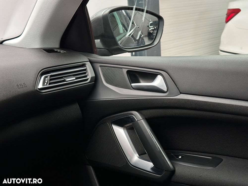 Peugeot 308 PureTech 110 Stop & Start Allure - 26