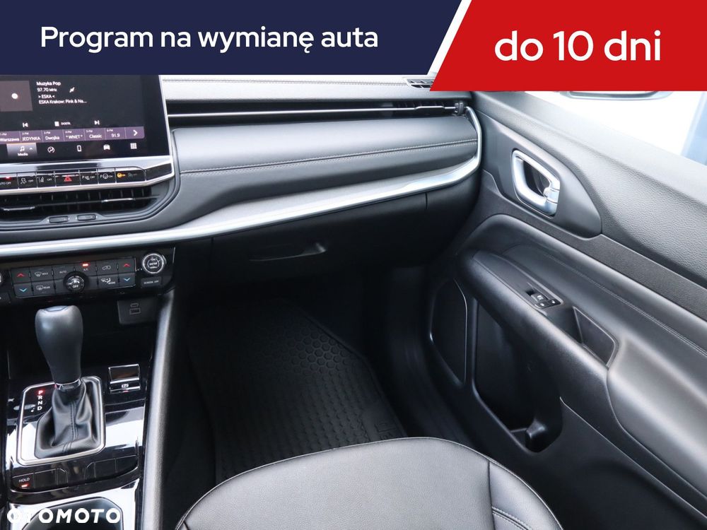 Jeep Compass - 10