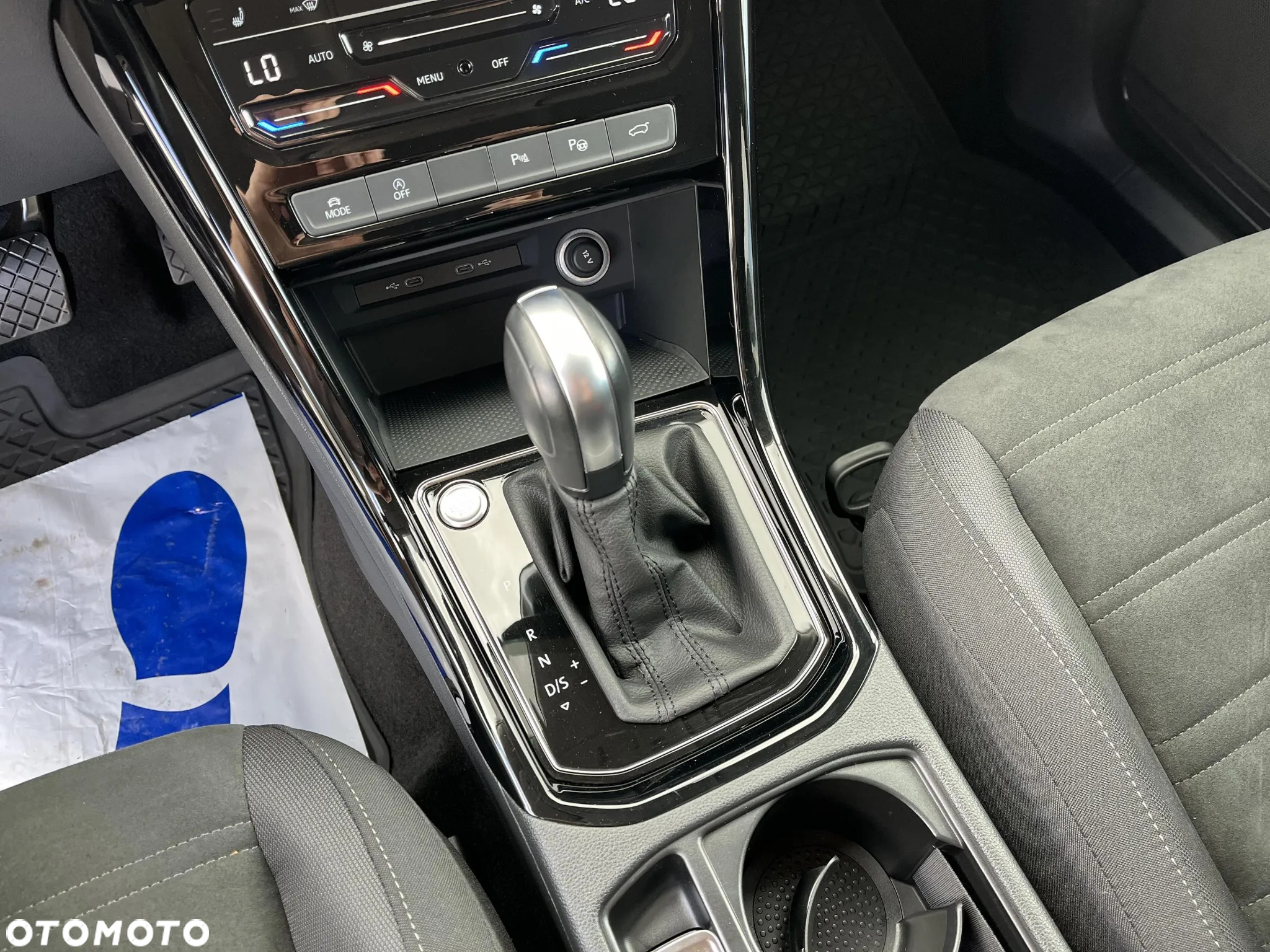 Volkswagen Touran 1.5 TSI EVO Highline DSG - 16