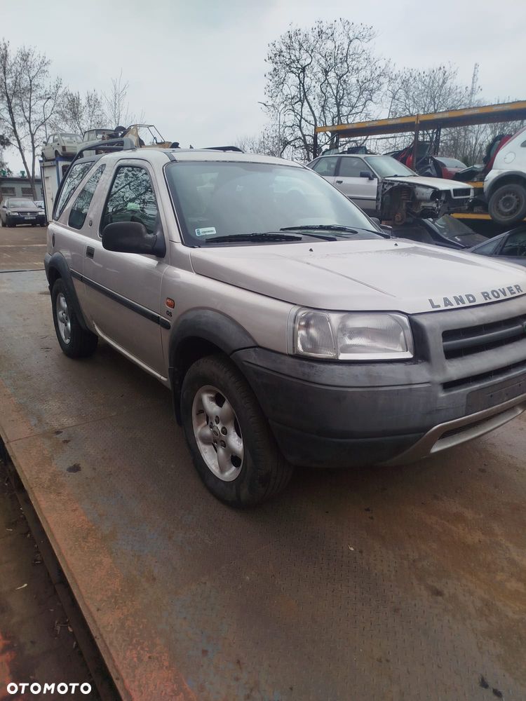 Land Rover Freelander - 2