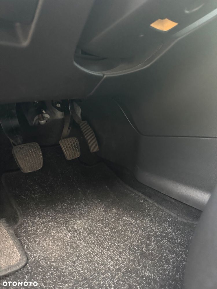 Opel Astra - 10
