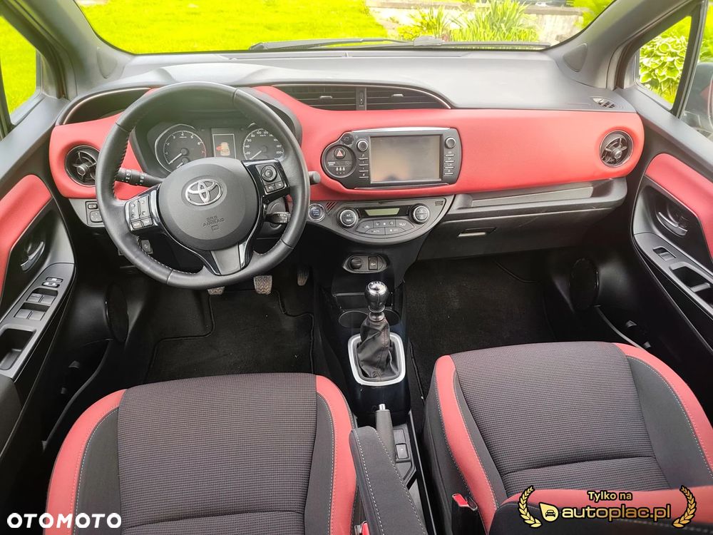 Toyota Yaris - 37