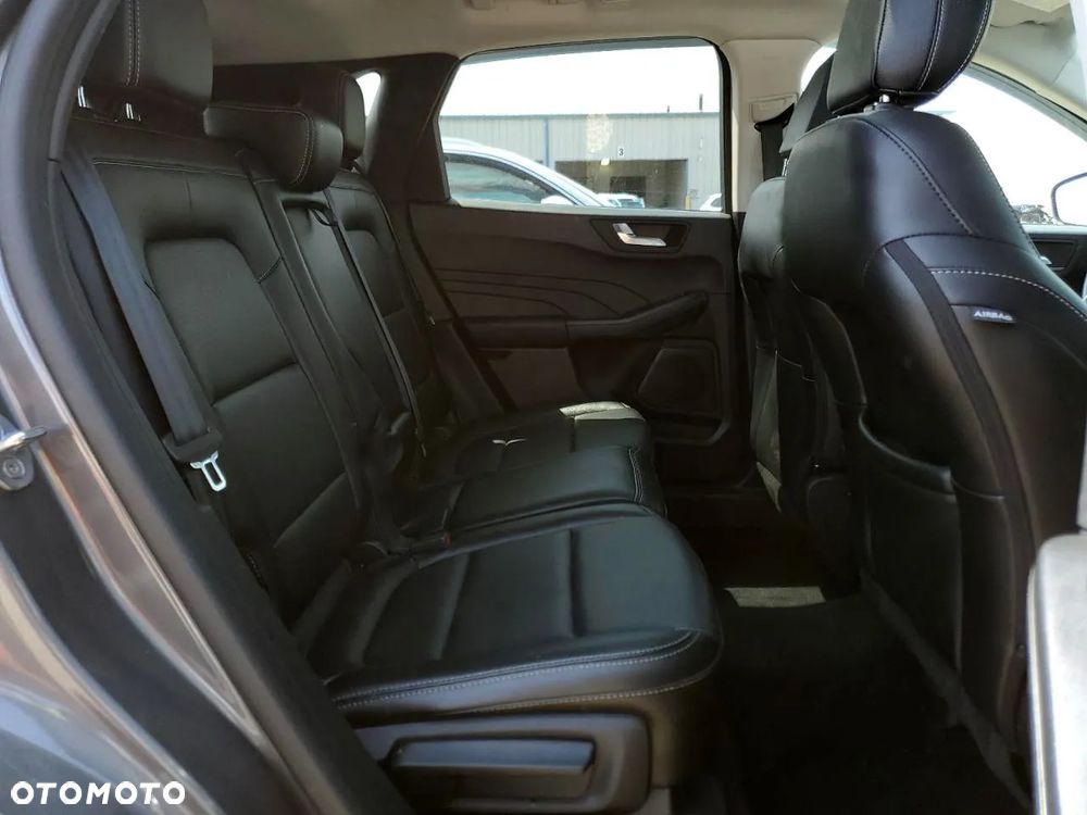Ford Escape 2.0 EcoBoost AWD Titanium - 8