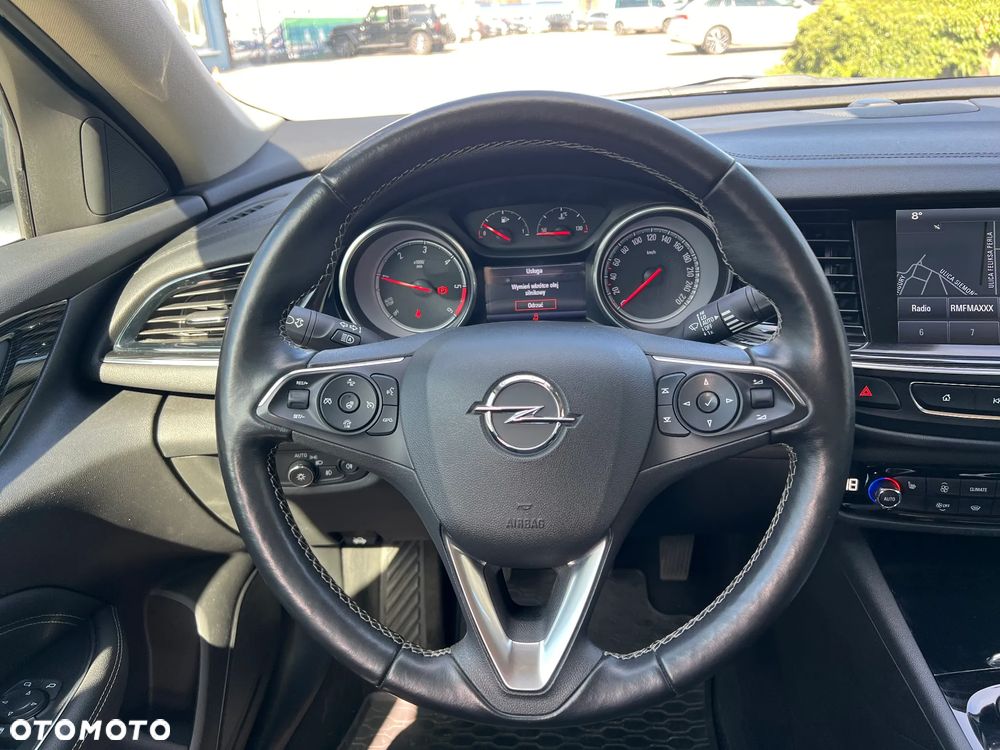 Opel Insignia - 20