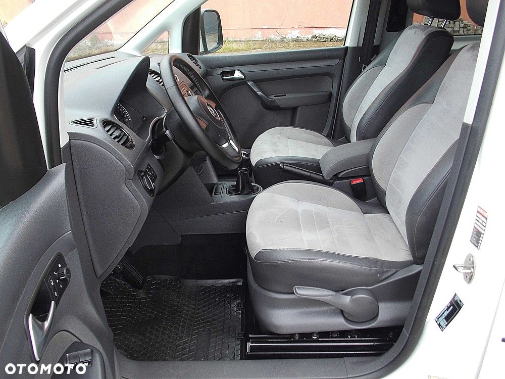 Volkswagen Caddy 1.6 (7-Si.) Edition 30 - 2