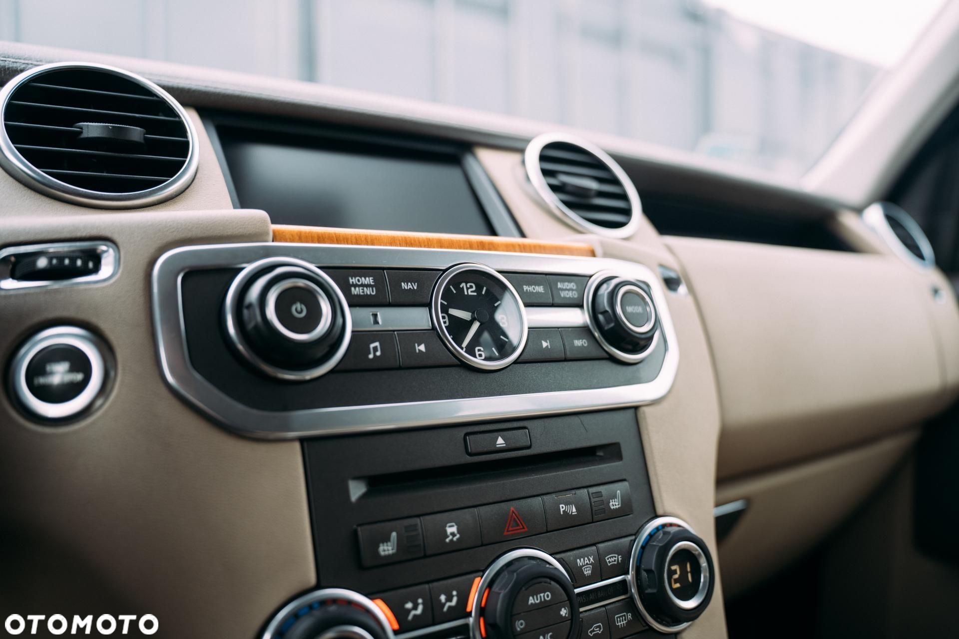 Land Rover Discovery - 13