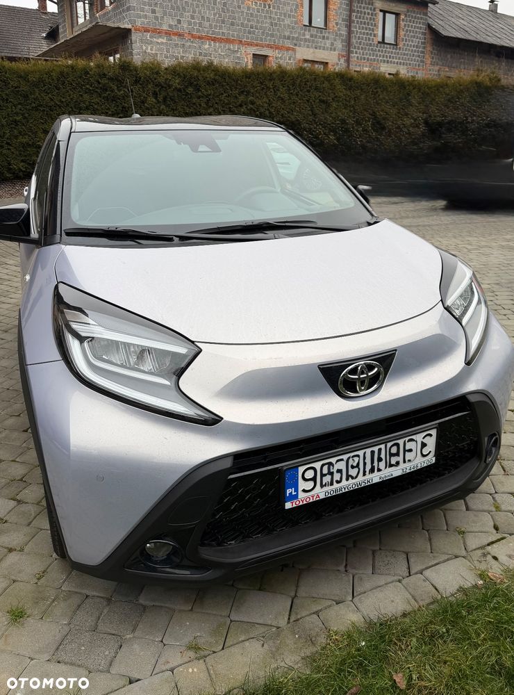 Toyota Aygo X 1.0 VVT-i JBL Edition X-shift - 2