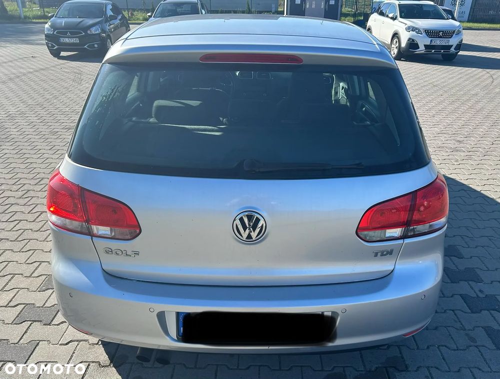 Volkswagen Golf - 9