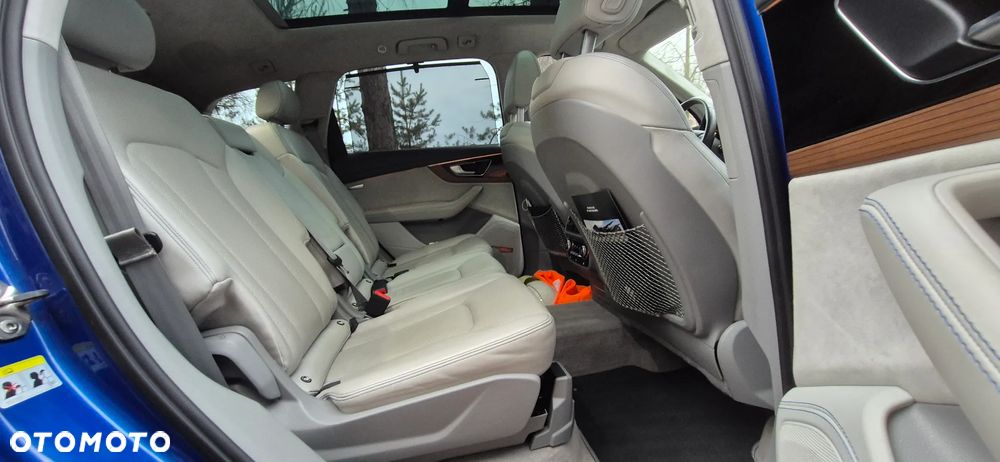 Audi Q7 - 22