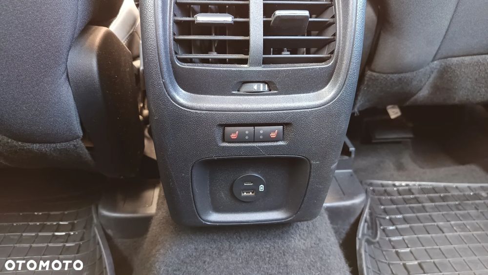 Ford Kuga 1.5 EcoBoost FWD Titanium - 17