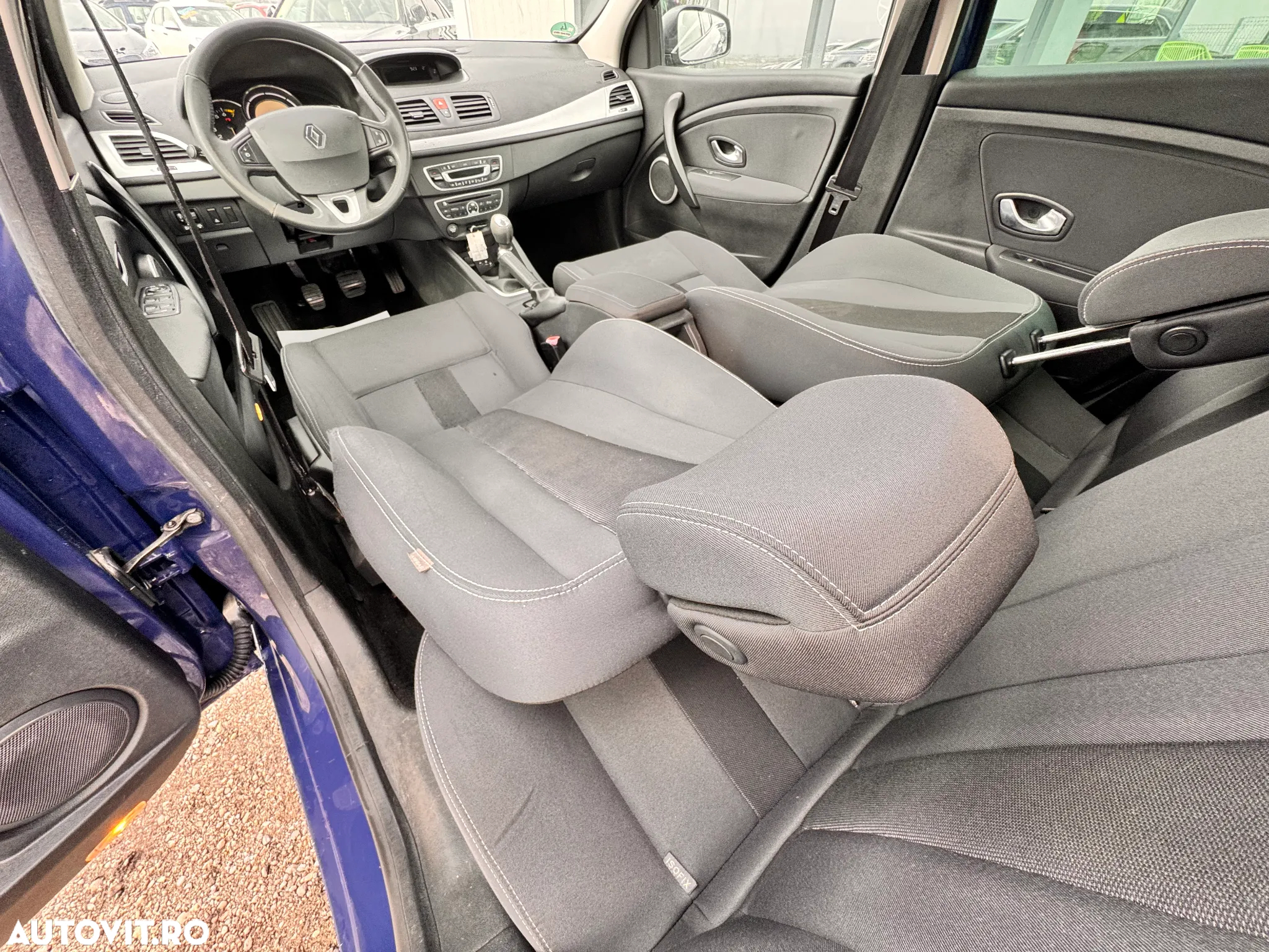 Renault Megane TCe 130 Dynamique - 23