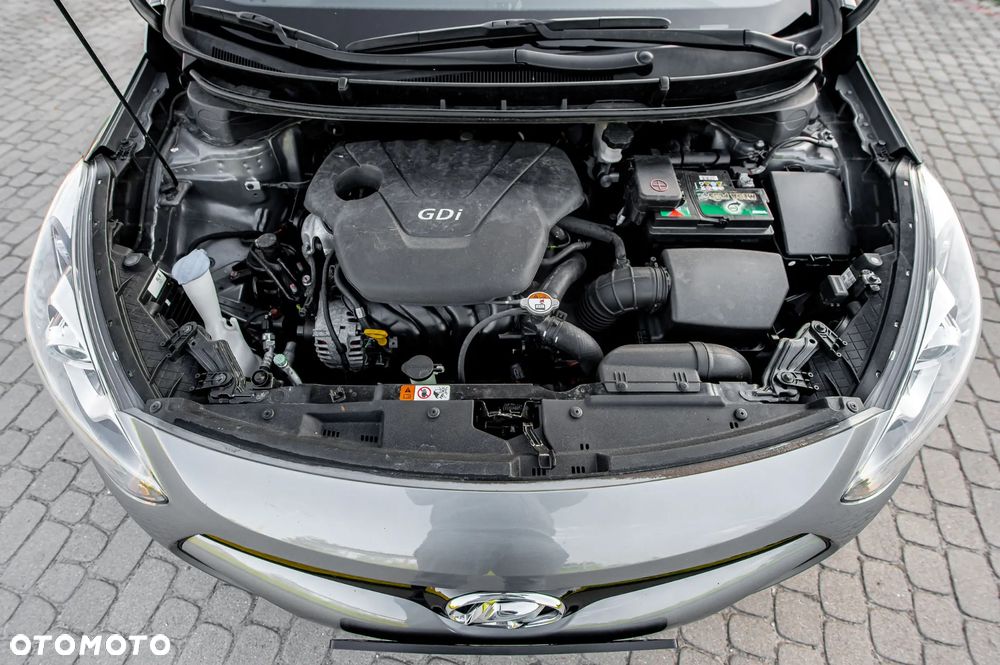 Hyundai i30 blue Kombi 1.6 GDi Style - 18