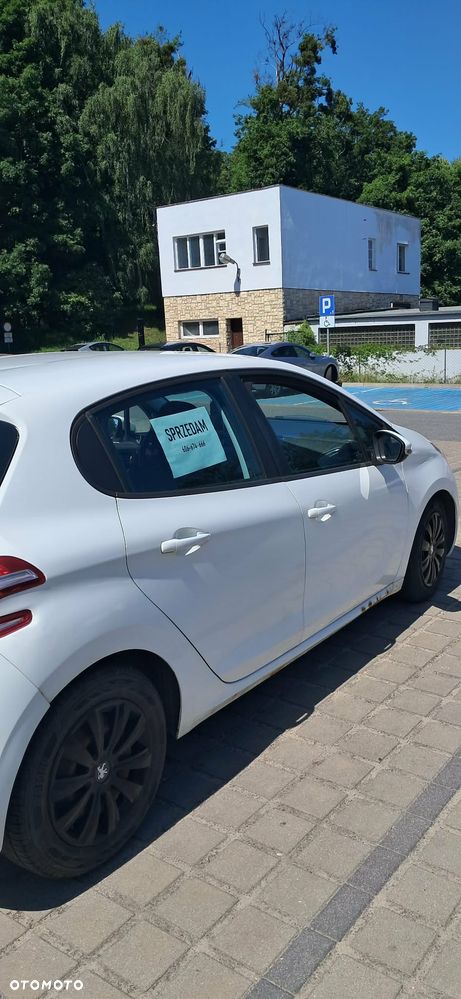 Peugeot 208 1.4 HDi Active - 4