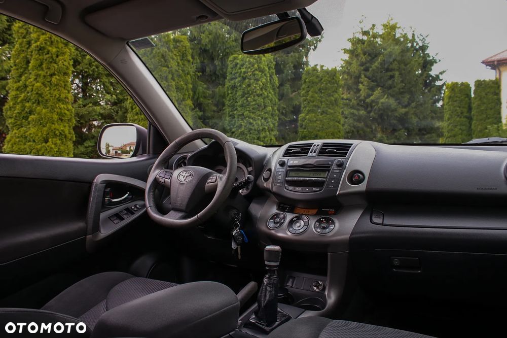 Toyota RAV4 2.0 4x2 Sol - 36
