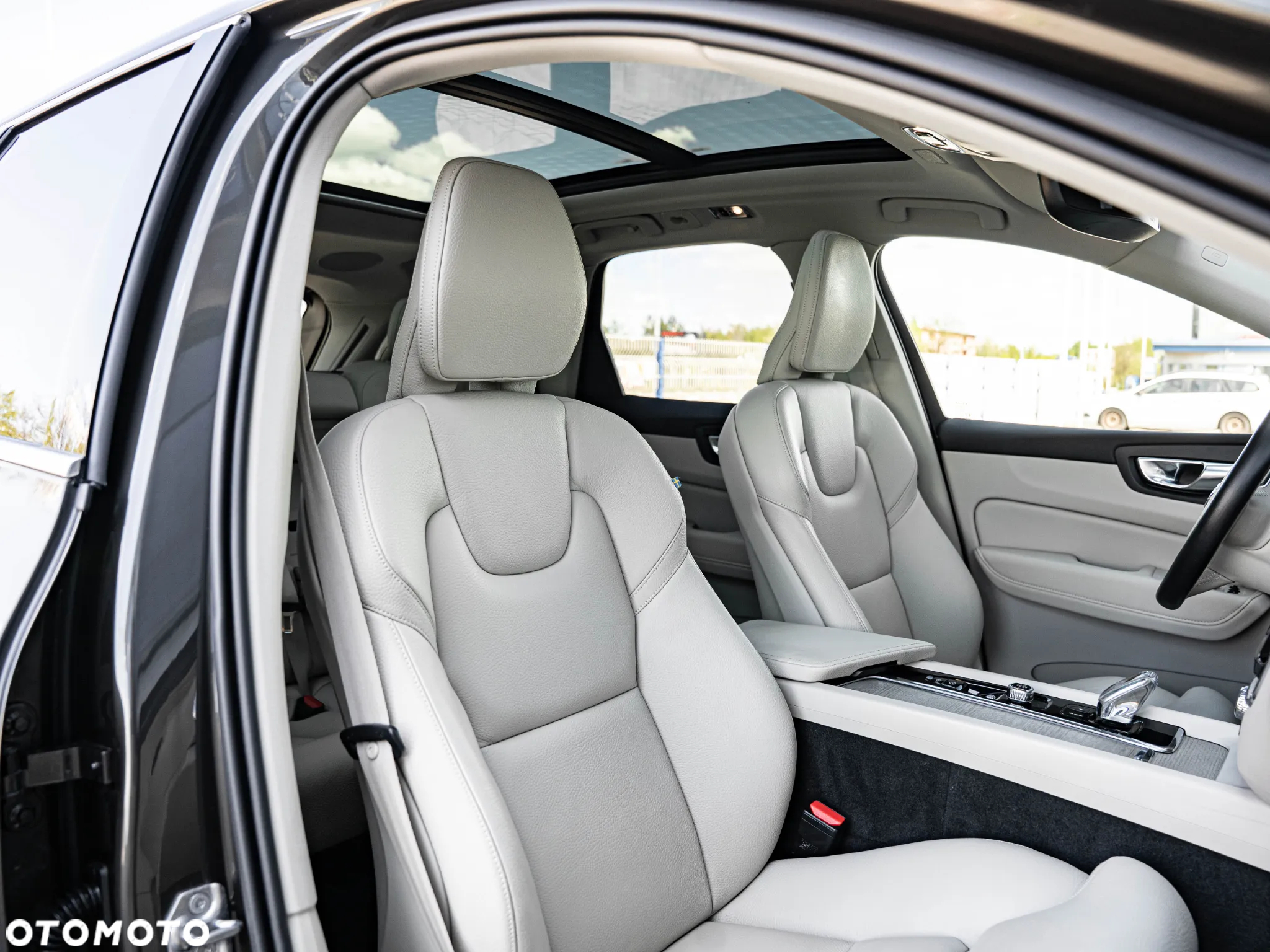 Volvo XC 60 T8 AWD Recharge Geartronic Inscription - 26