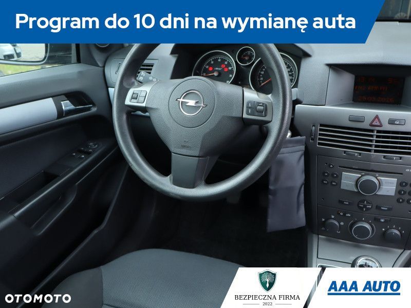 Opel Astra - 8