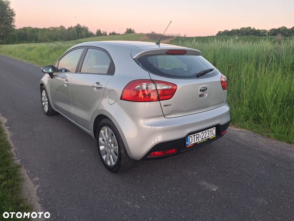 Kia Rio 1.2 ISG Dream Team Edition - 7
