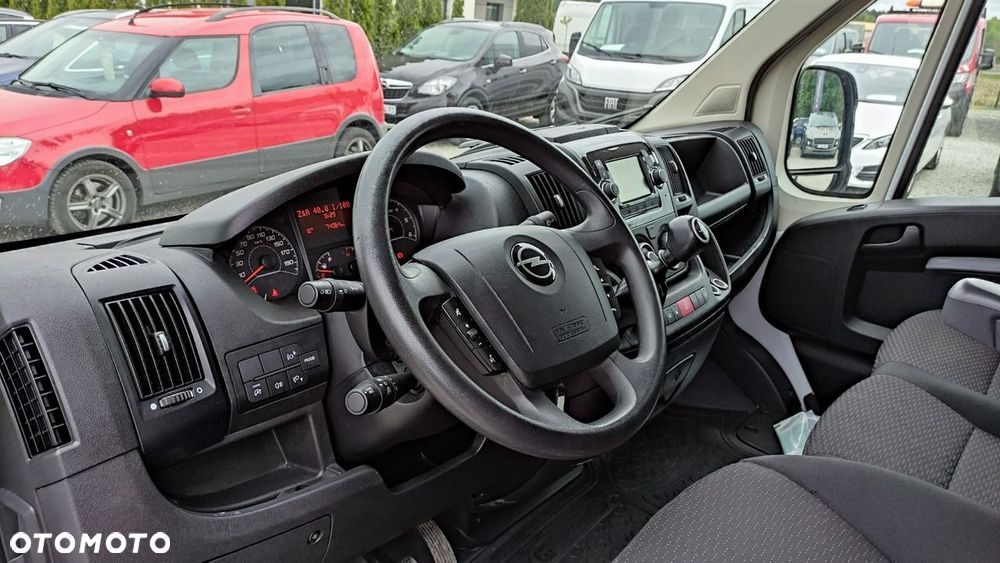 Opel Movano - 22