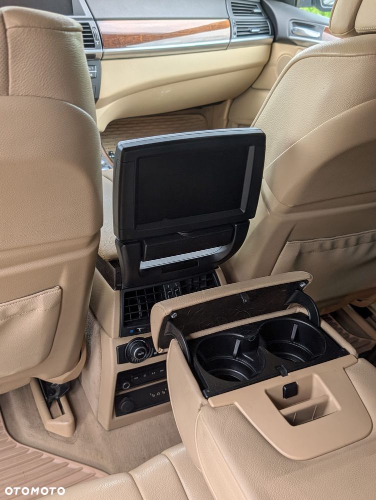 BMW X5 3.0sd xDrive - 33