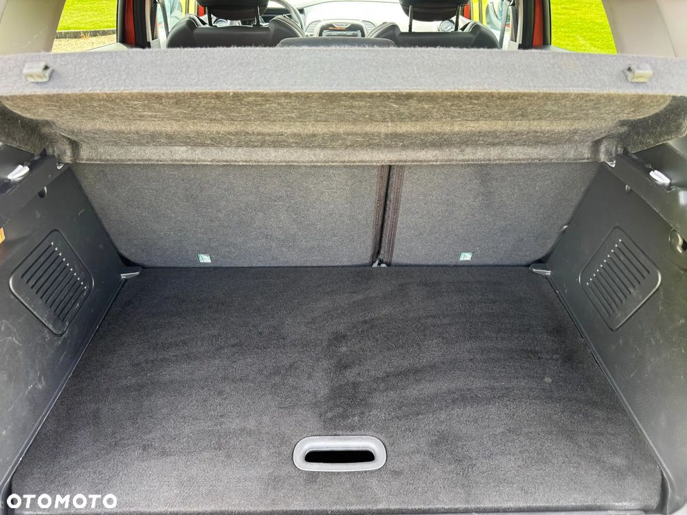 Renault Captur 1.2 TCe Zen EDC - 26
