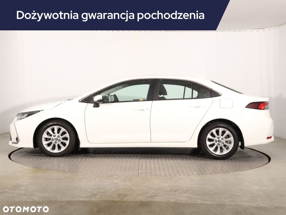 Toyota Corolla - 4