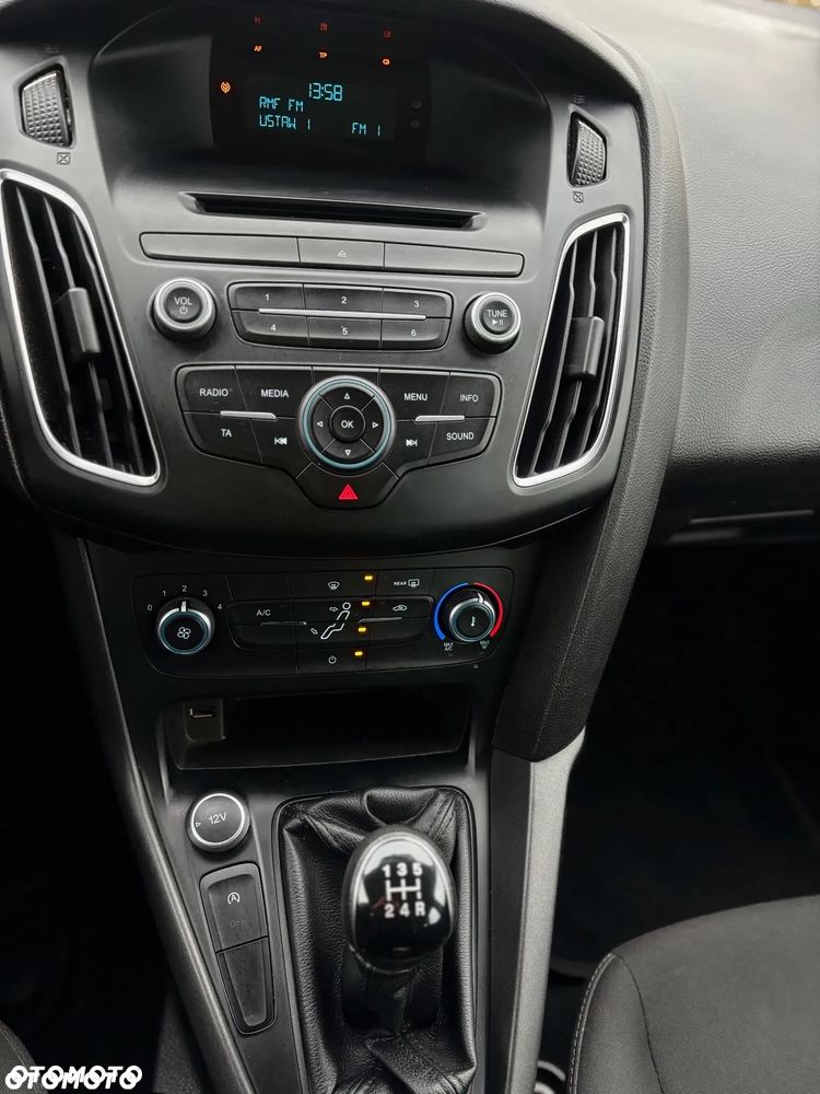 Ford Focus 1.0 EcoBoost Edition - 11