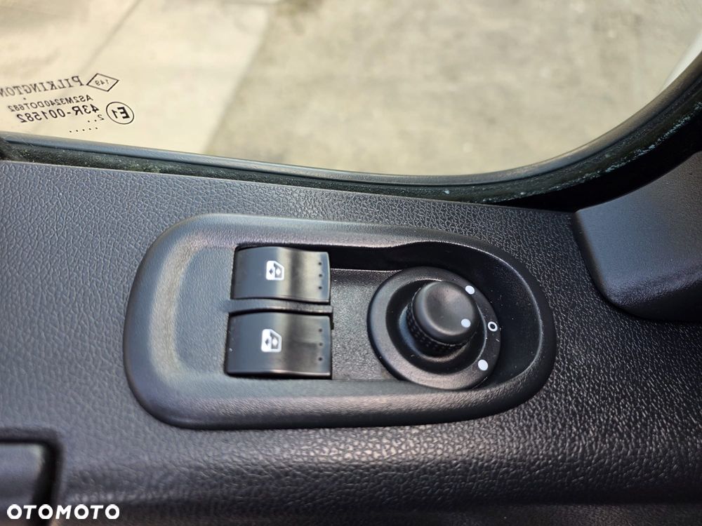 Renault MASTER III - 26