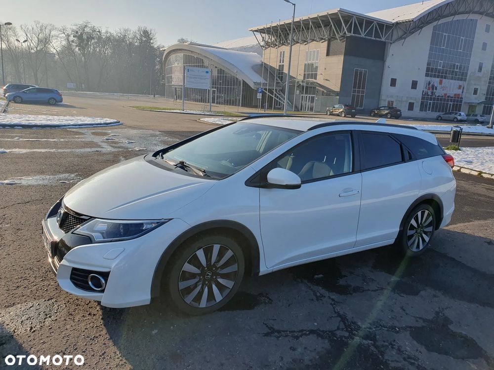 Honda Civic 1.8 Style Edition (Honda Connect+) - 5