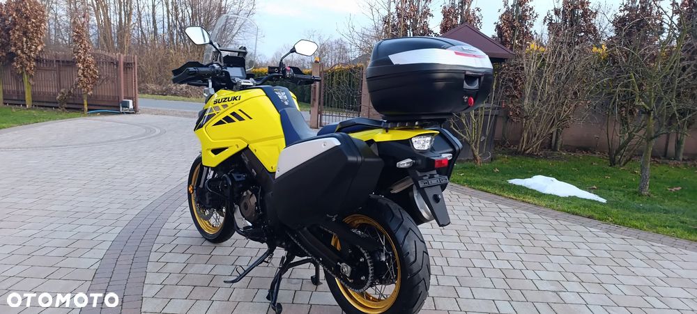 Suzuki V-STROM - 7