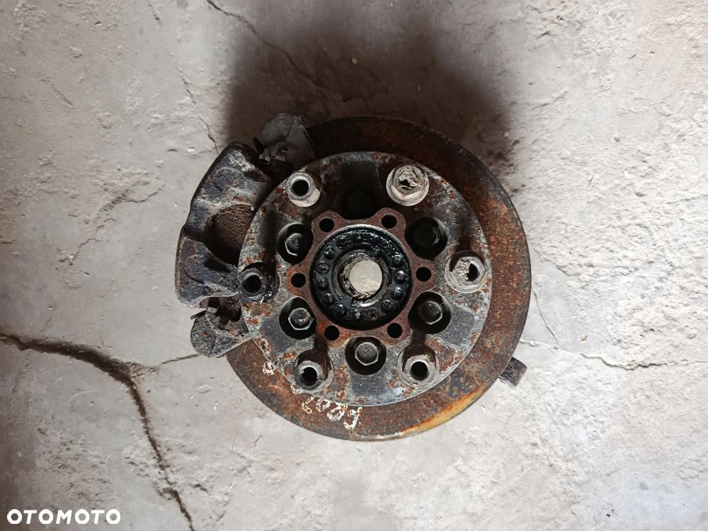 Zwrotnica zacisk hamulcowy lewy lewa przód Opel frontera A 2.0 - 1