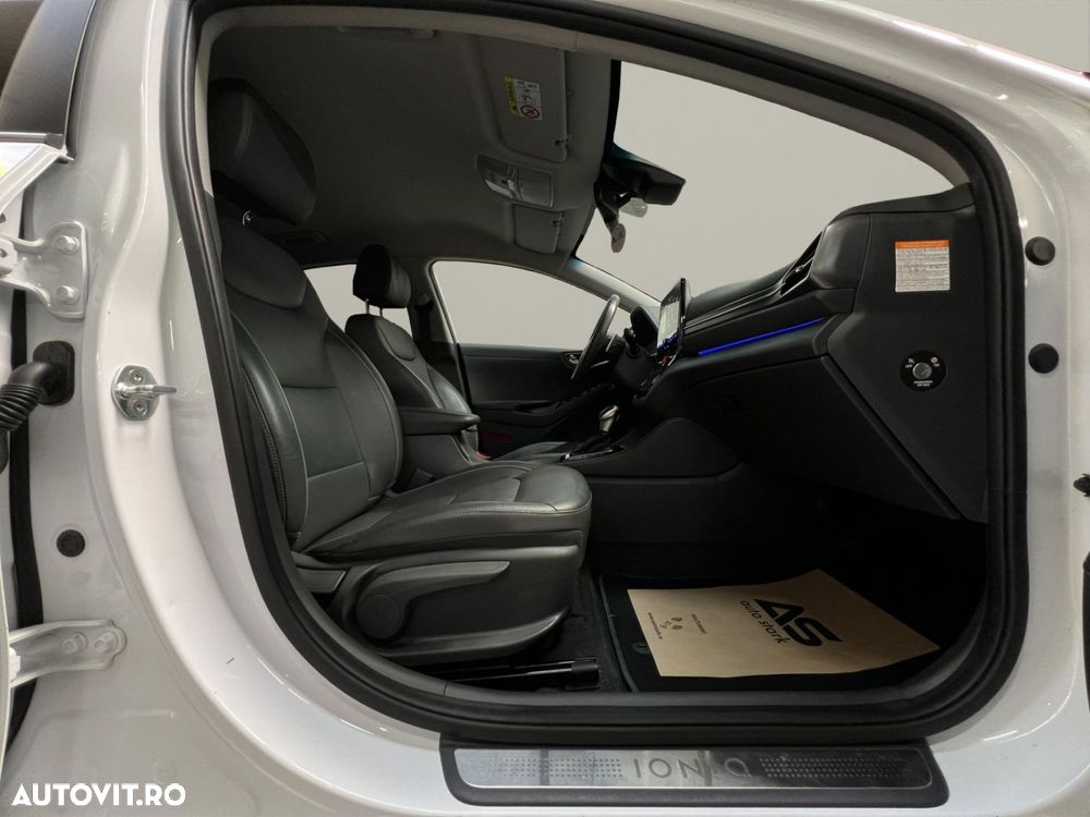 Hyundai IONIQ 1.6 141CP Exclusive - 23