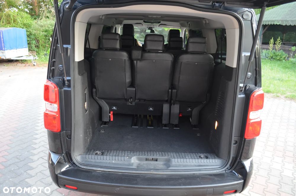 Peugeot Traveller 2.0 BlueHDi Long Business - 23