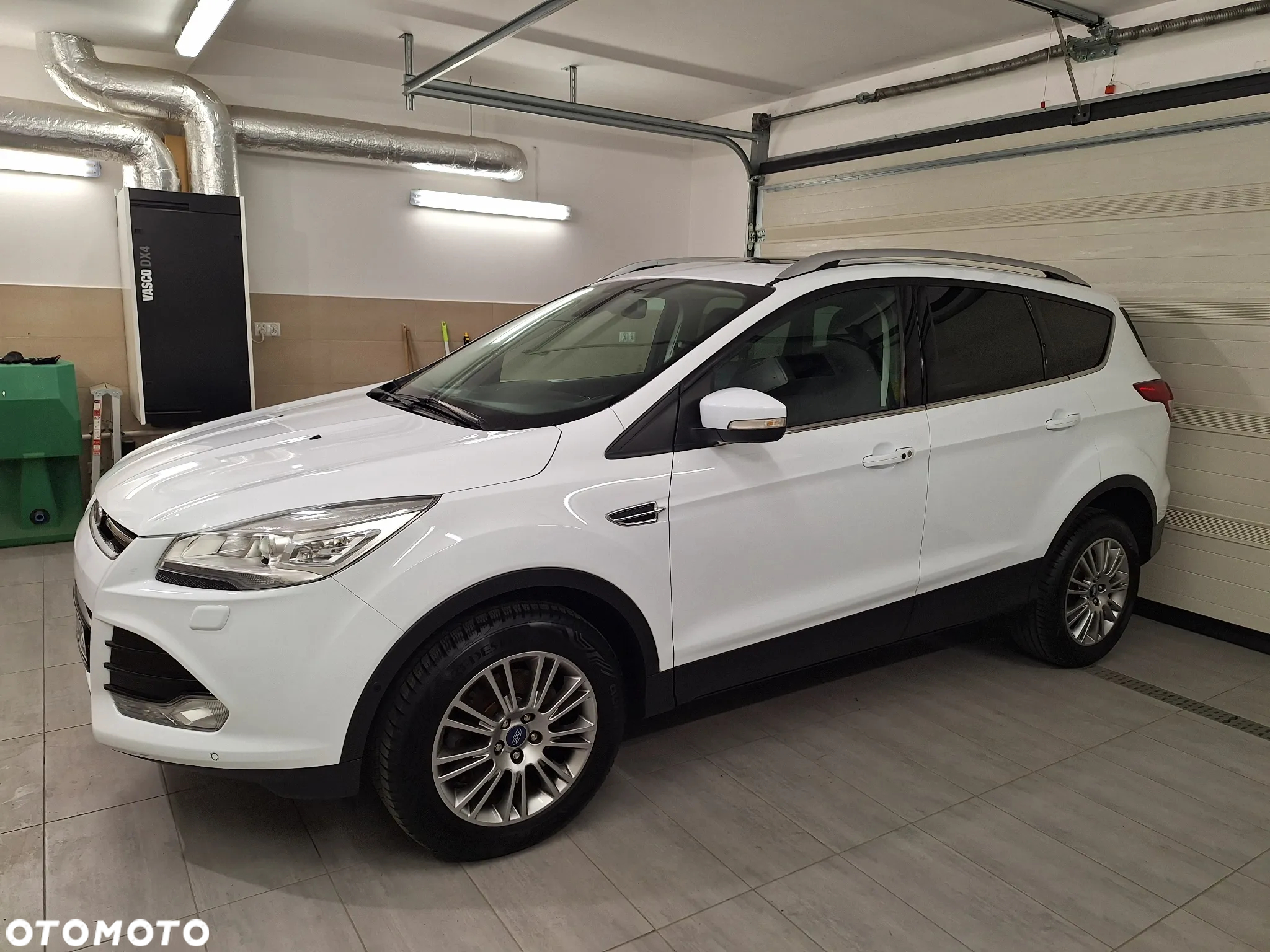 Ford Kuga 2.0 TDCi 4WD Titanium - 6