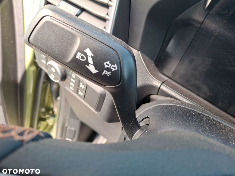 Volkswagen Amarok - 33
