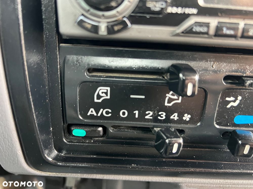 Nissan Cabstar - 33