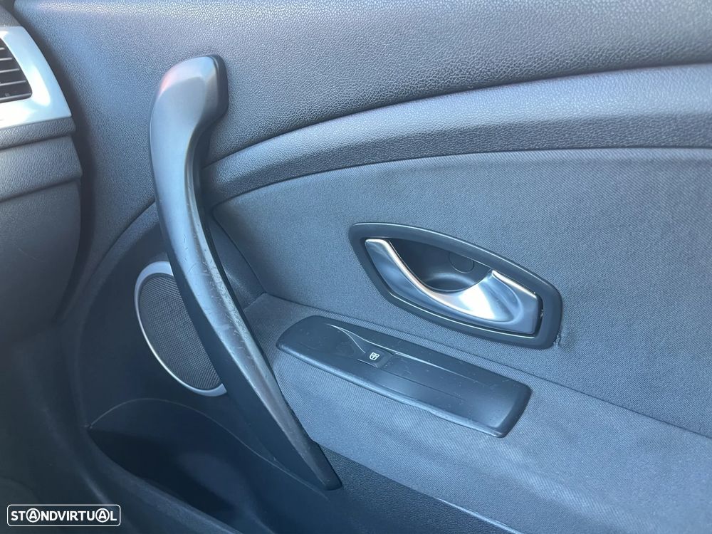 Renault Mégane Sport Tourer 1.5 dCi Dynamique - 17