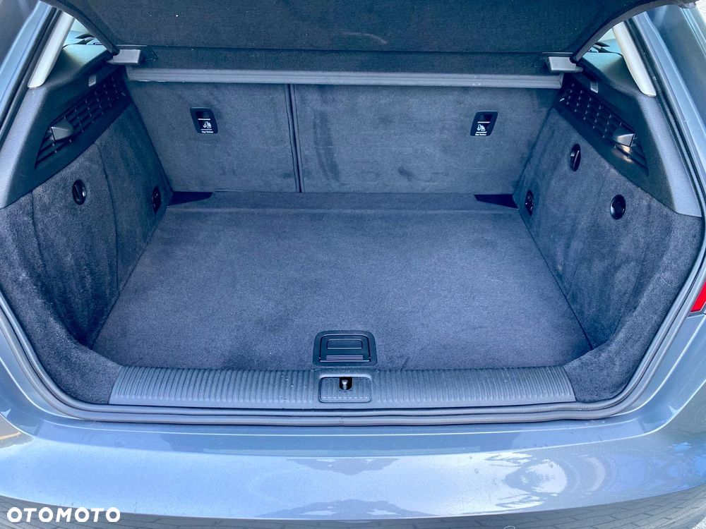 Audi A3 Sportback - 10