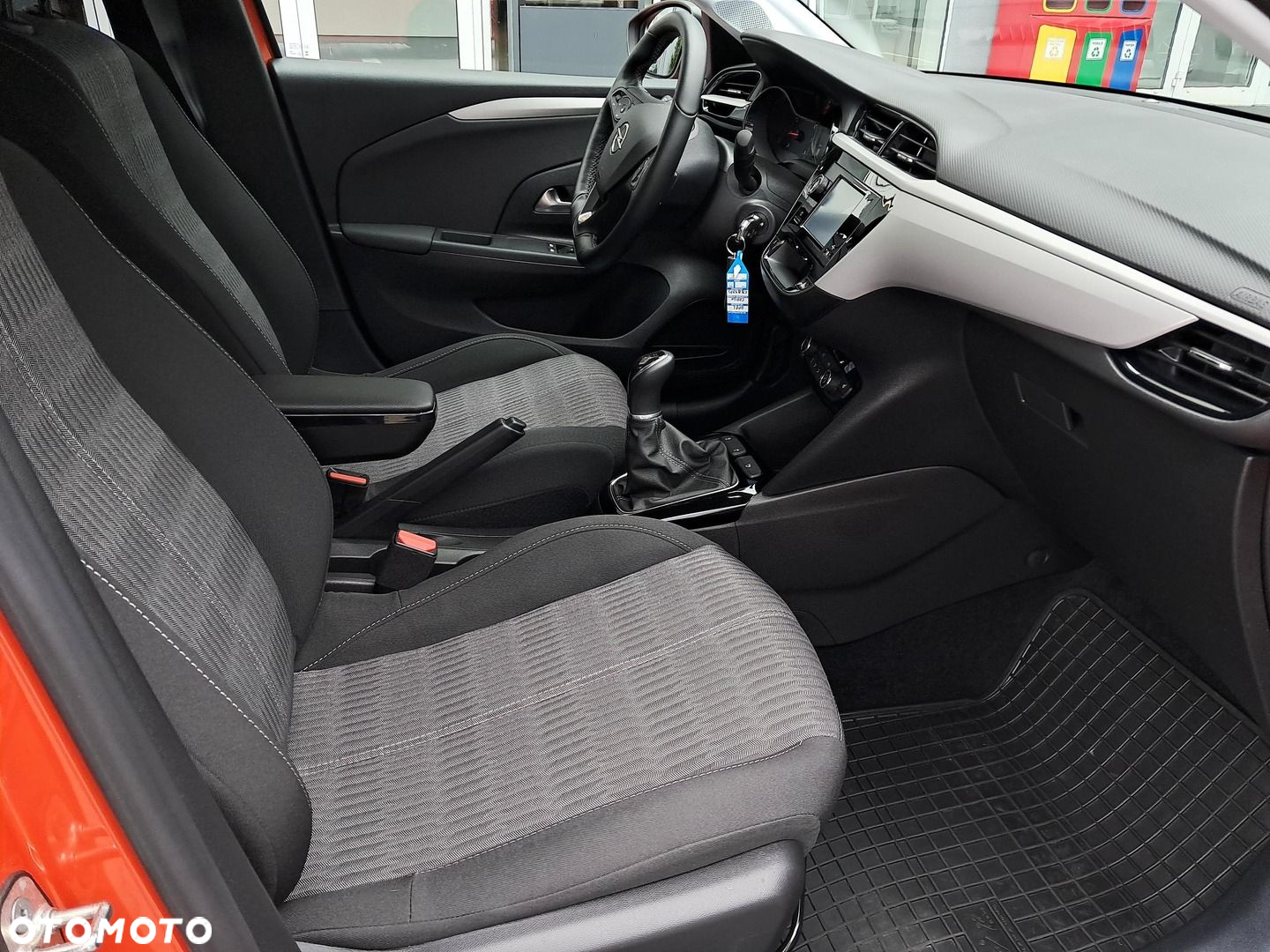 Opel Corsa 1.2 Elegance S&S - 10