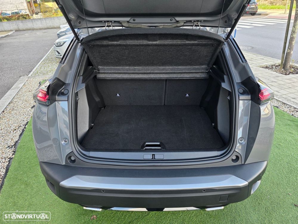 Peugeot 2008 1.2 PureTech GT EAT8 - 30