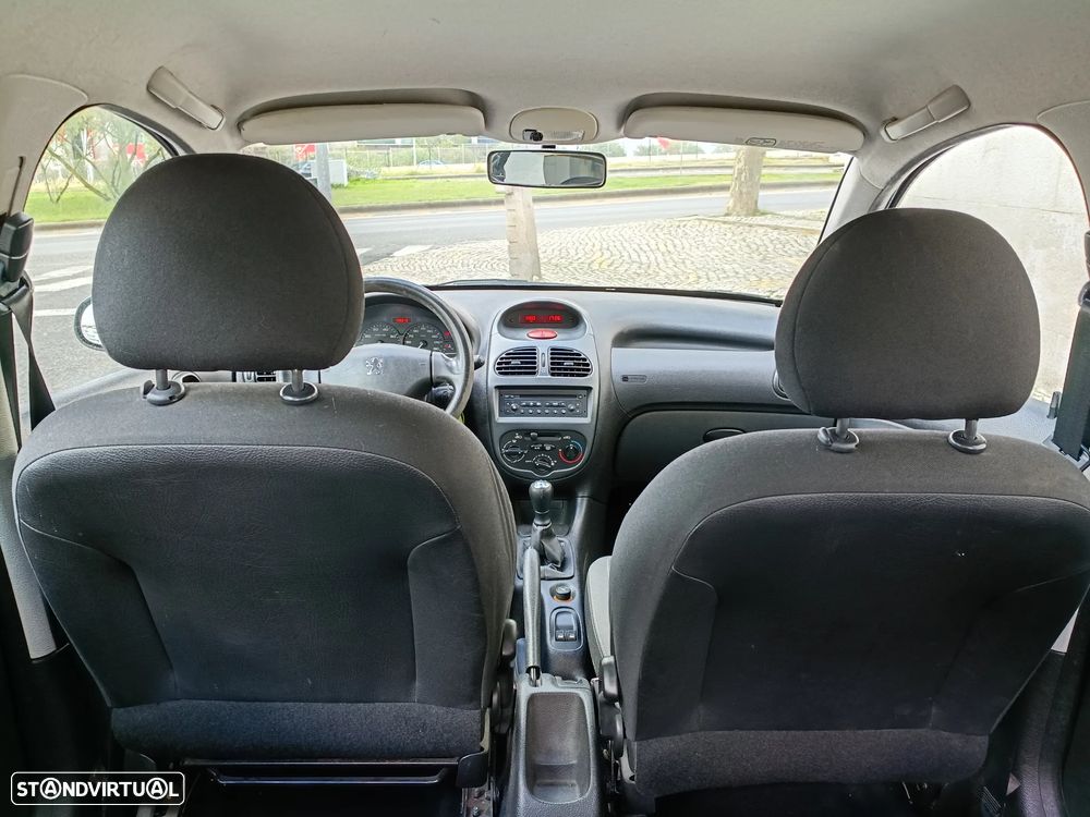 Peugeot 206 1.4 XT - 9