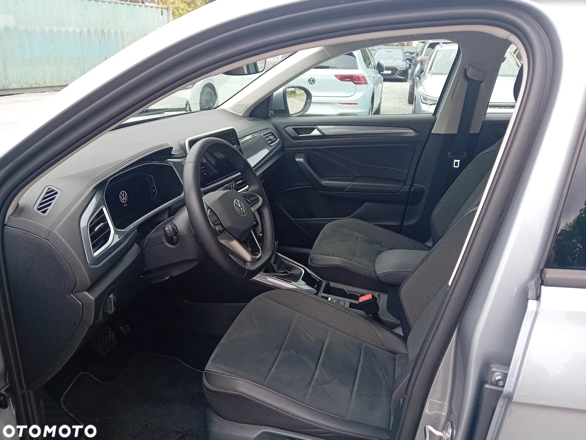 Volkswagen T-Roc 1.5 TSI Style DSG - 28