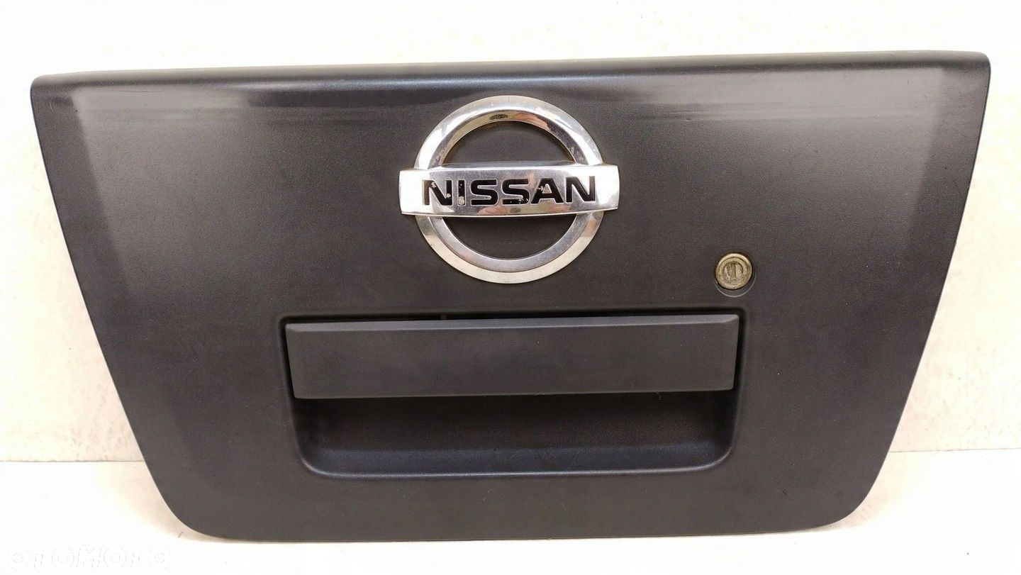 NISSAN NAVARA D40 ZAMEK KLAMKA MASKOWNICA BURTY TYLNEJ - 4