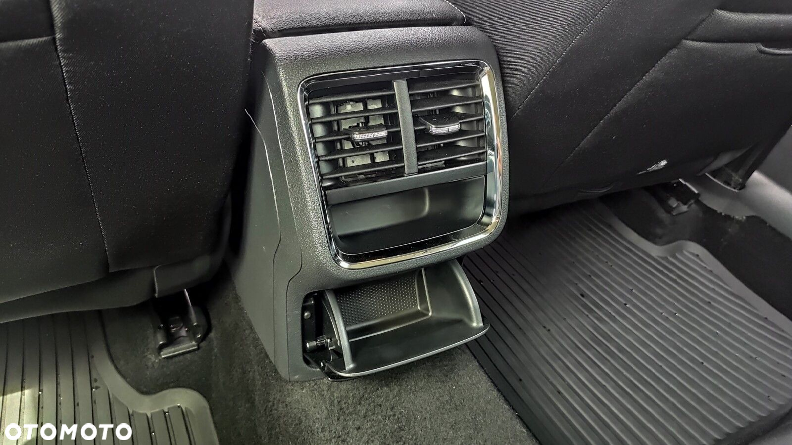 Skoda Octavia - 35