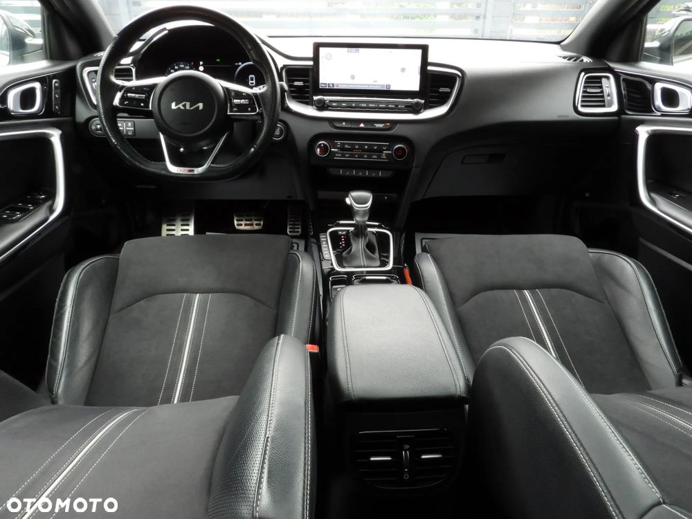 Kia ProCeed 1.5 T-GDI DCT7 OPF GT LINE - 30