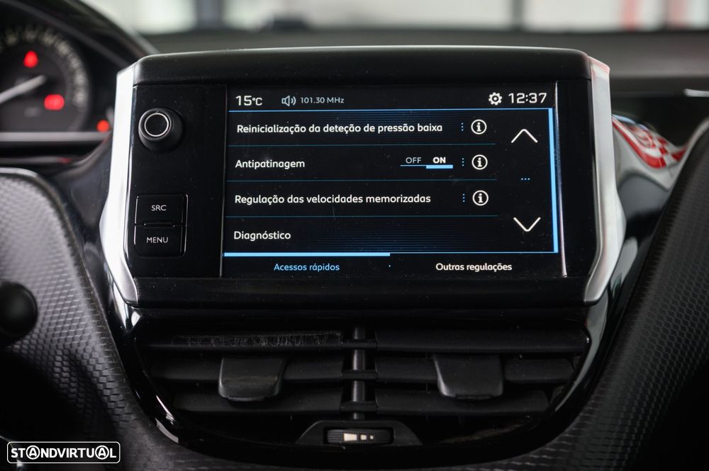 Peugeot 208 1.2 PureTech Style - 43